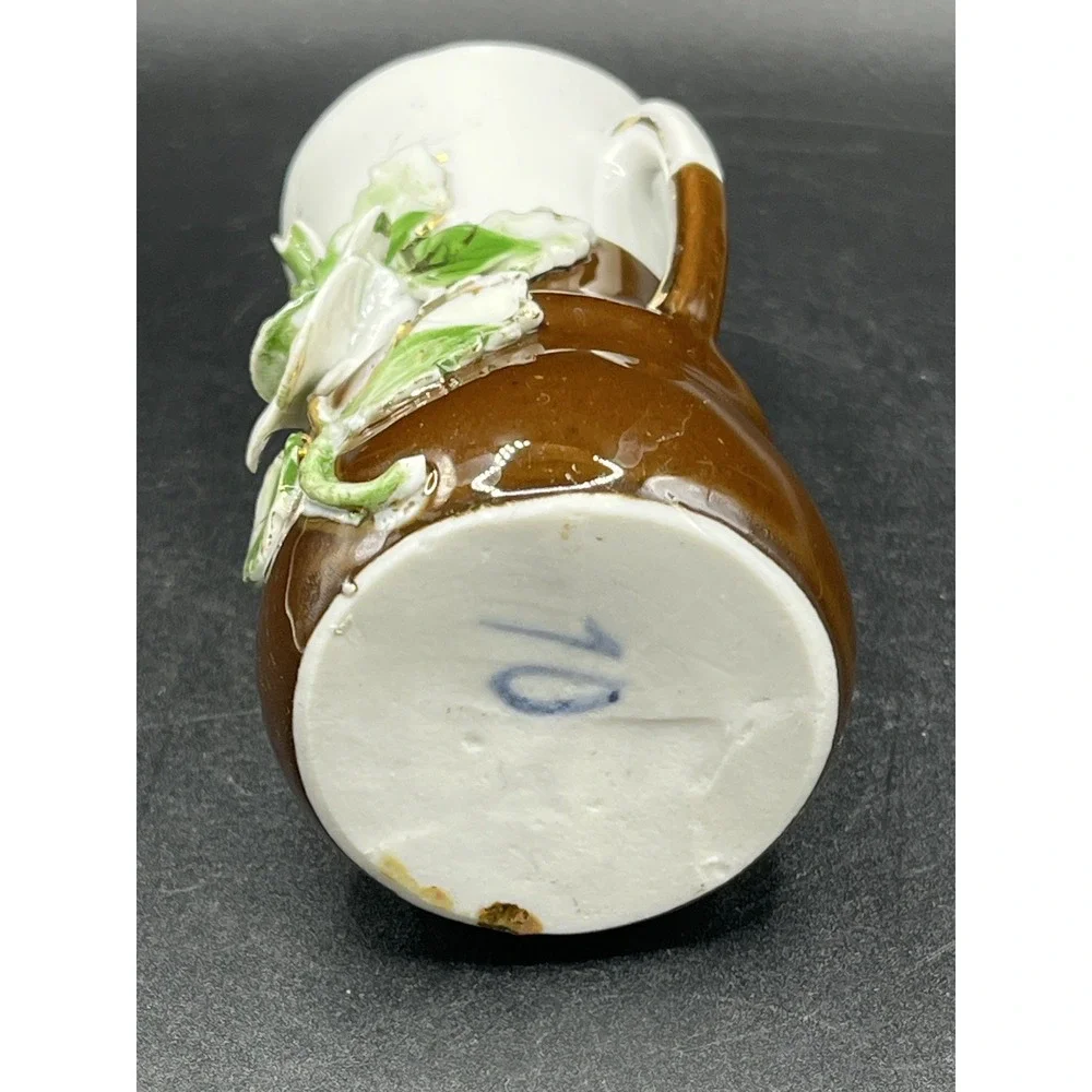 Vtg Porcelain Vase Brown & White with Flowers 3.5